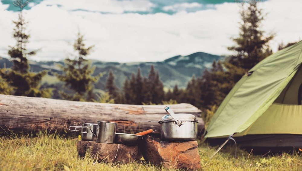 Plan The Perfect Camping Trip With These 5 Items